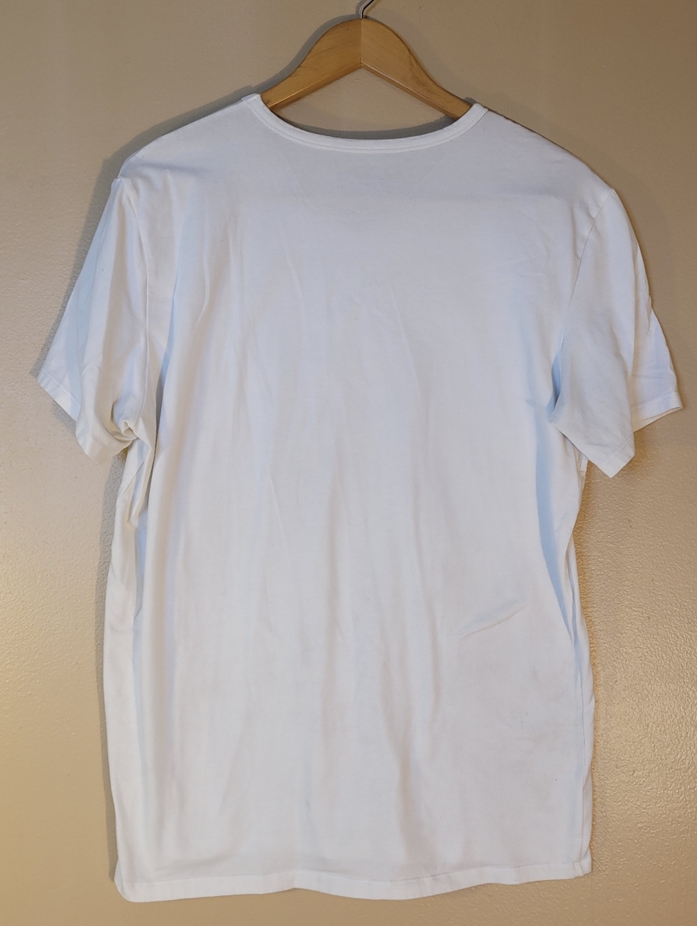 Calvin Klein White Classic V Neck Tshirt - Picture 2 of 4